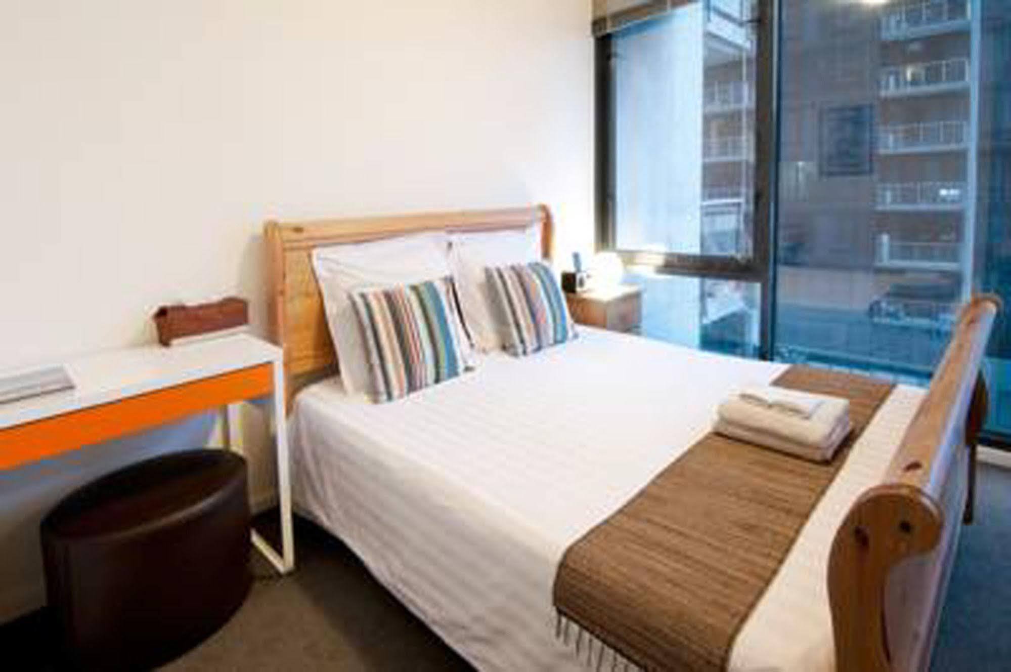 Inner Melbourne Serviced Apartments Экстерьер фото